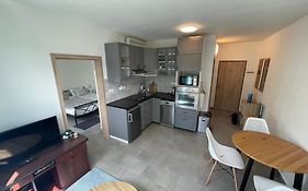 Novy Horsky Apartman V Jizerskych Horach